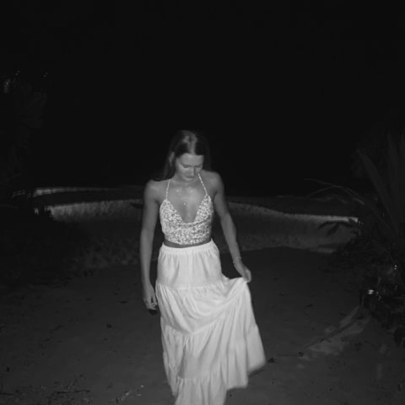 Meet your Posher, Sarah - Picture 1 of 1